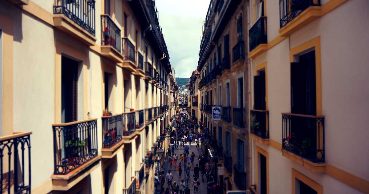 Digital Sabbath Practices for Busy Families