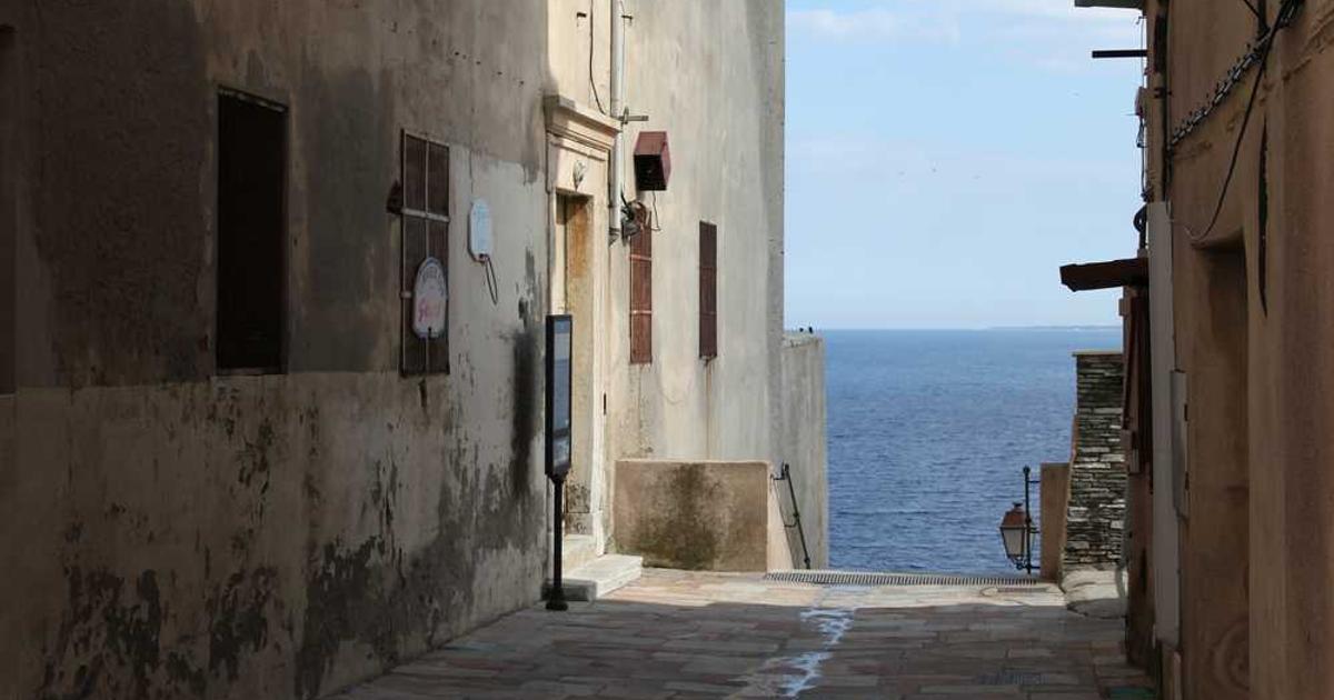 Sports Culture and Christian Priorities: Balancing Athletics with Faith